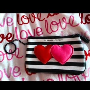 💖❤️💗 Victoria’s Secret Valentine’s Pouch
